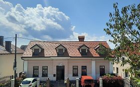 Rooms Cehovin